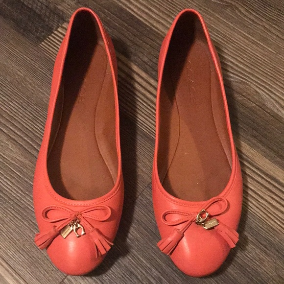 Coach Leather Flats - Picture 1 of 9